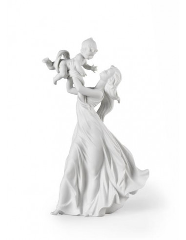 Lladró My Little Sweetie Mother Figurine. Matte White